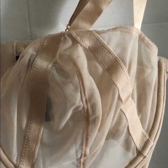 Bras - Picture 2 of 2